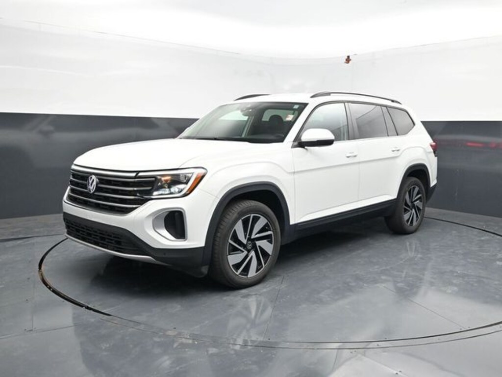 Certified 2024 Volkswagen Atlas 2.0T SE w/Technology SUV