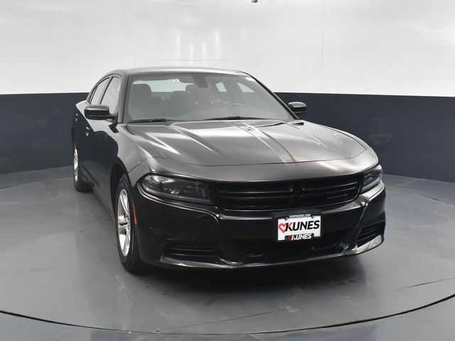 Used 2022 Dodge Charger SXT with VIN 2C3CDXBG8NH196779 for sale in Woodstock, IL