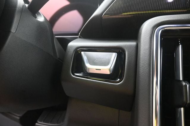 2025 GMC Yukon Elevation - Photo 25