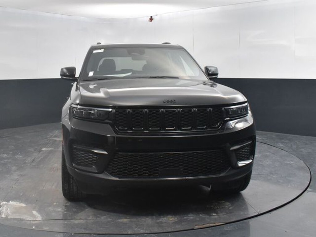 New 2025 Jeep Grand Cherokee Altitude X Sport Utility