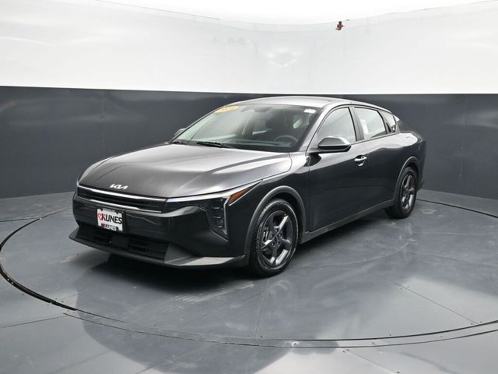 Certified 2025 Kia K4 LXS Sedan