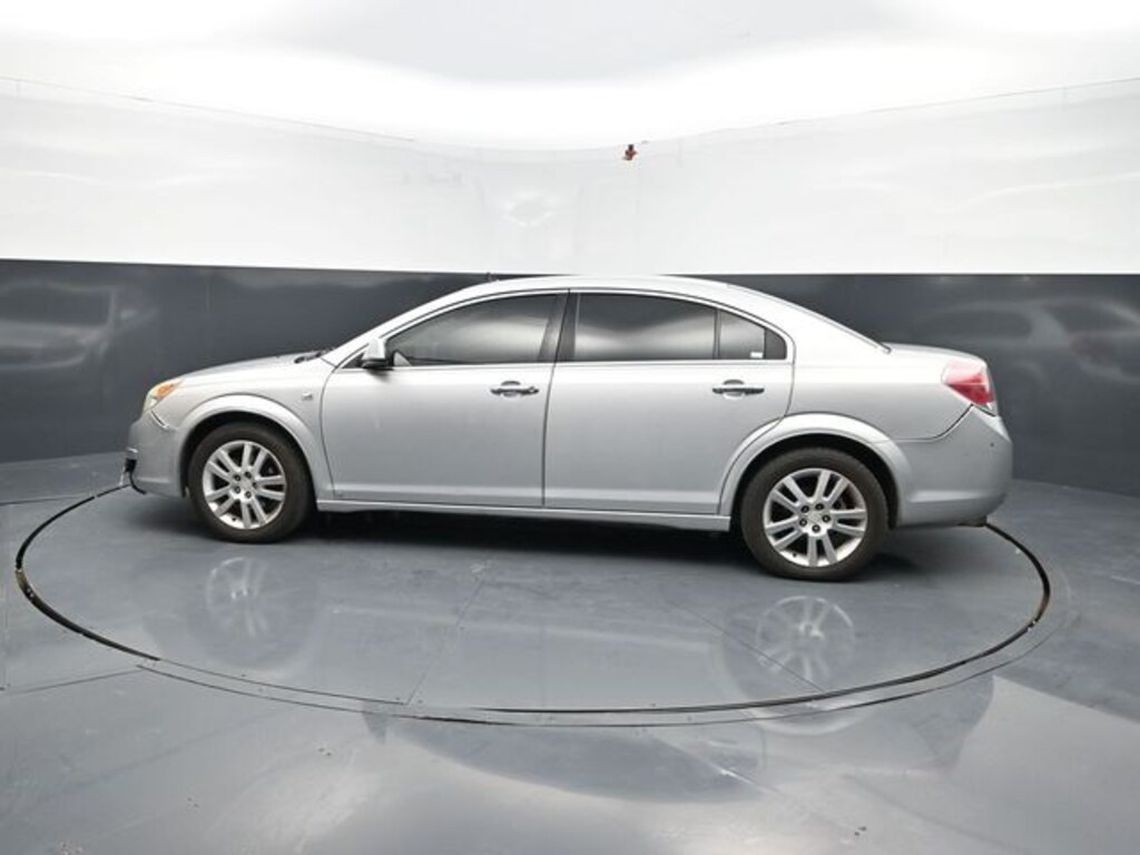 Used 2009 Saturn Aura XR Sedan