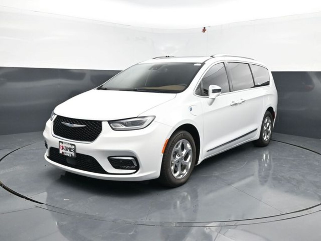 Used 2021 Chrysler Pacifica Hybrid Limited Van Passenger Van
