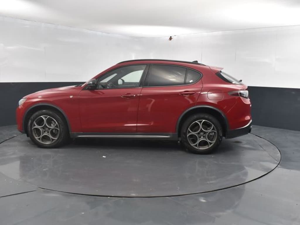 Used 2024 Alfa Romeo Stelvio Ti SUV