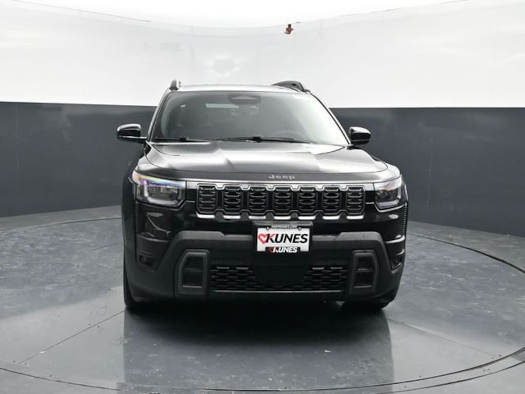 New 2026 Jeep Cherokee Laredo Sport Utility
