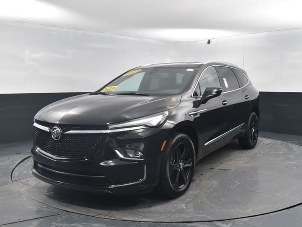 Used 2023 Buick Enclave Essence SUV