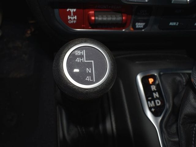 2025 Jeep Wrangler 4-Door Rubicon - Photo 23