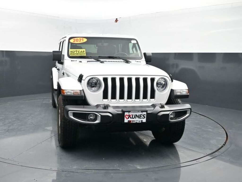 Used 2021 Jeep Wrangler Unlimited Sahara SUV