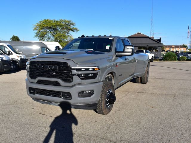 2026 RAM 3500 Limited - Photo 32