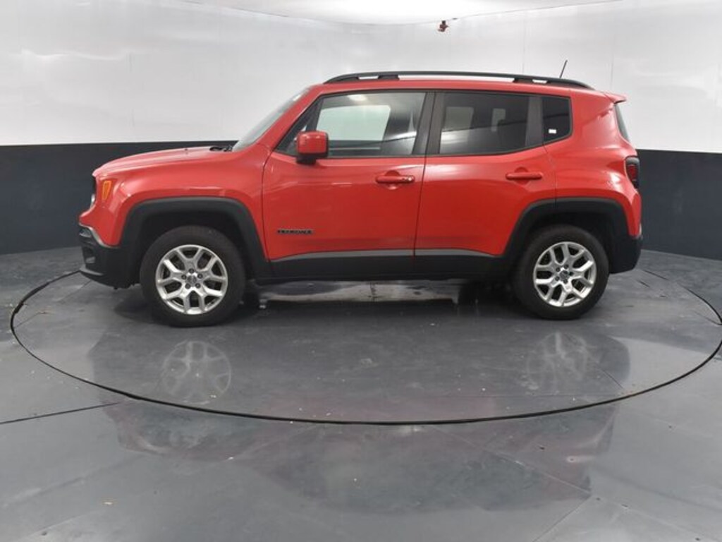 Used 2018 Jeep Renegade Latitude 4x4 SUV