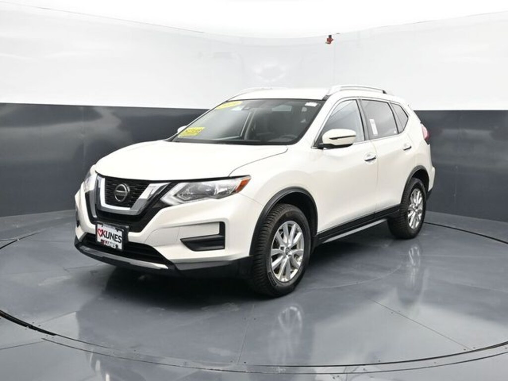 Used 2020 Nissan Rogue SV SUV