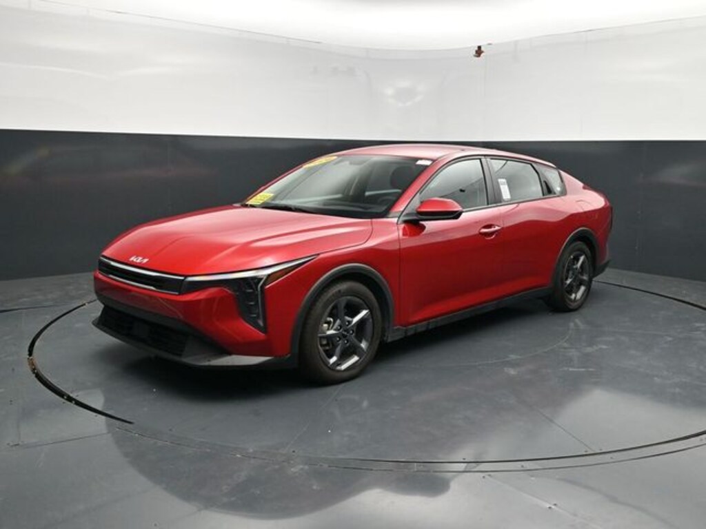 Certified 2025 Kia K4 LXS Sedan