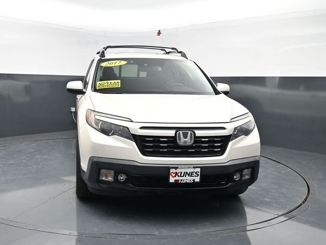 Used 2017 Honda Ridgeline RTL-E with VIN 5FPYK3F70HB028534 for sale in Woodstock, IL