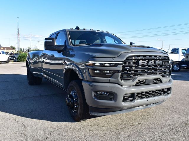 2026 RAM 3500 Limited - Photo 38