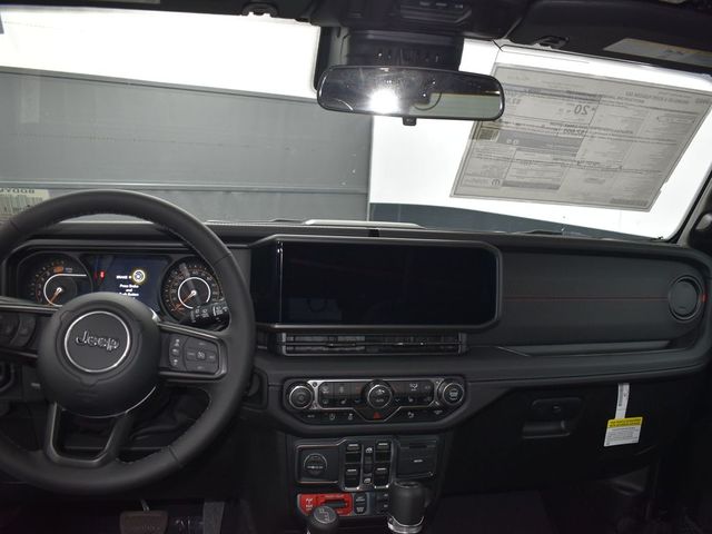 2025 Jeep Wrangler 4-Door Rubicon - Photo 30