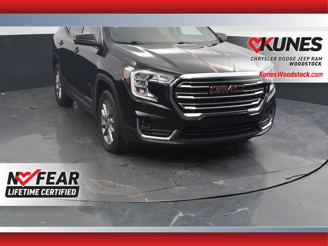2024 GMC Terrain SLT's photo