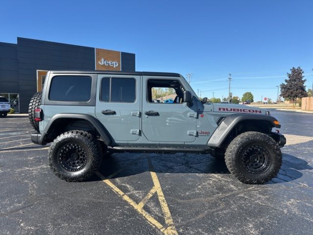 Used 2024 Jeep Wrangler Rubicon SUV