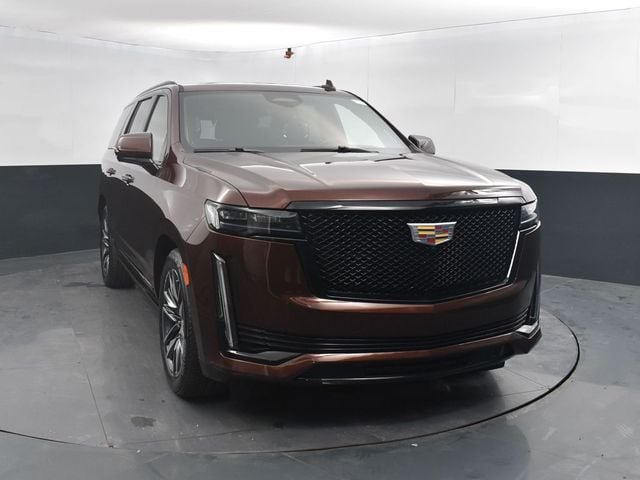 Certified 2022 Cadillac Escalade Sport Platinum with VIN 1GYS4GKL6NR358360 for sale in Woodstock, IL