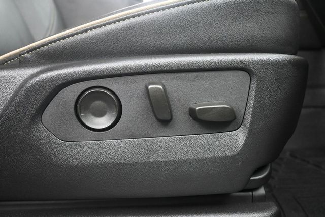 2025 GMC Yukon Elevation - Photo 36