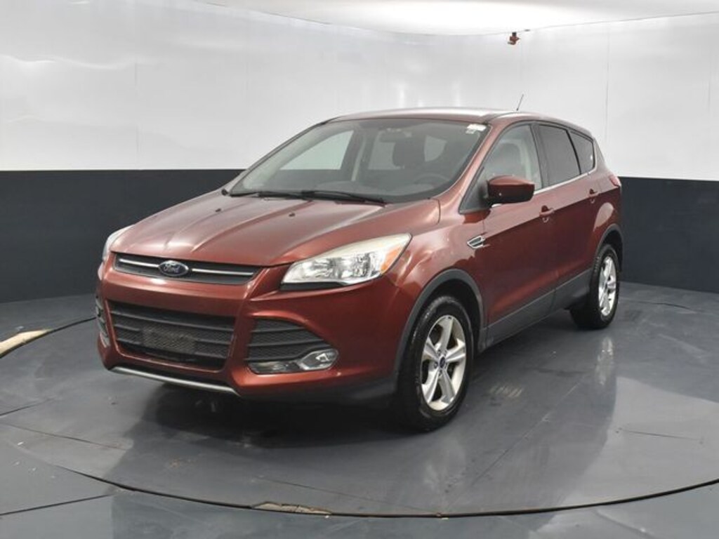 Used 2015 Ford Escape SE SUV