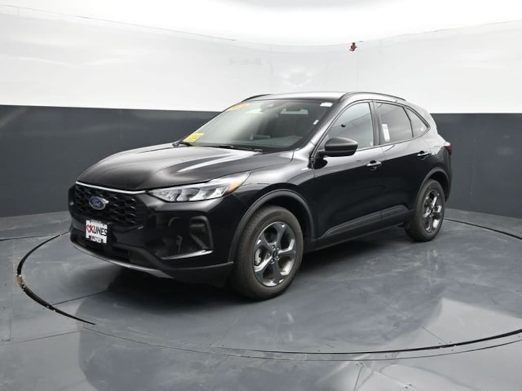 Certified 2025 Ford Escape ST-Line SUV