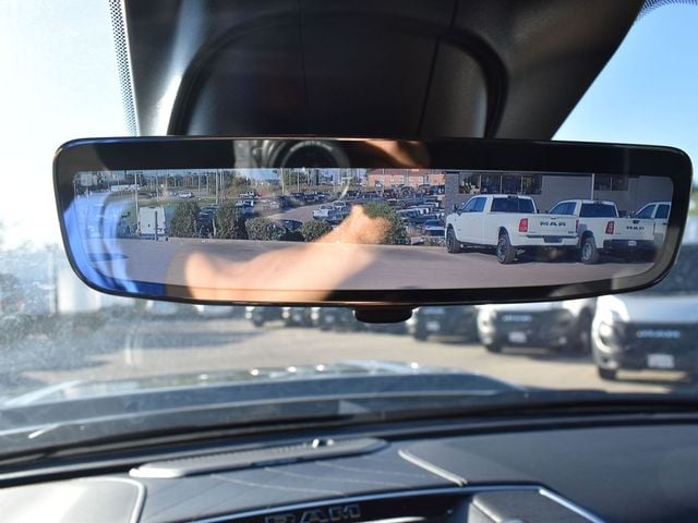 2026 RAM 3500 Limited - Photo 29
