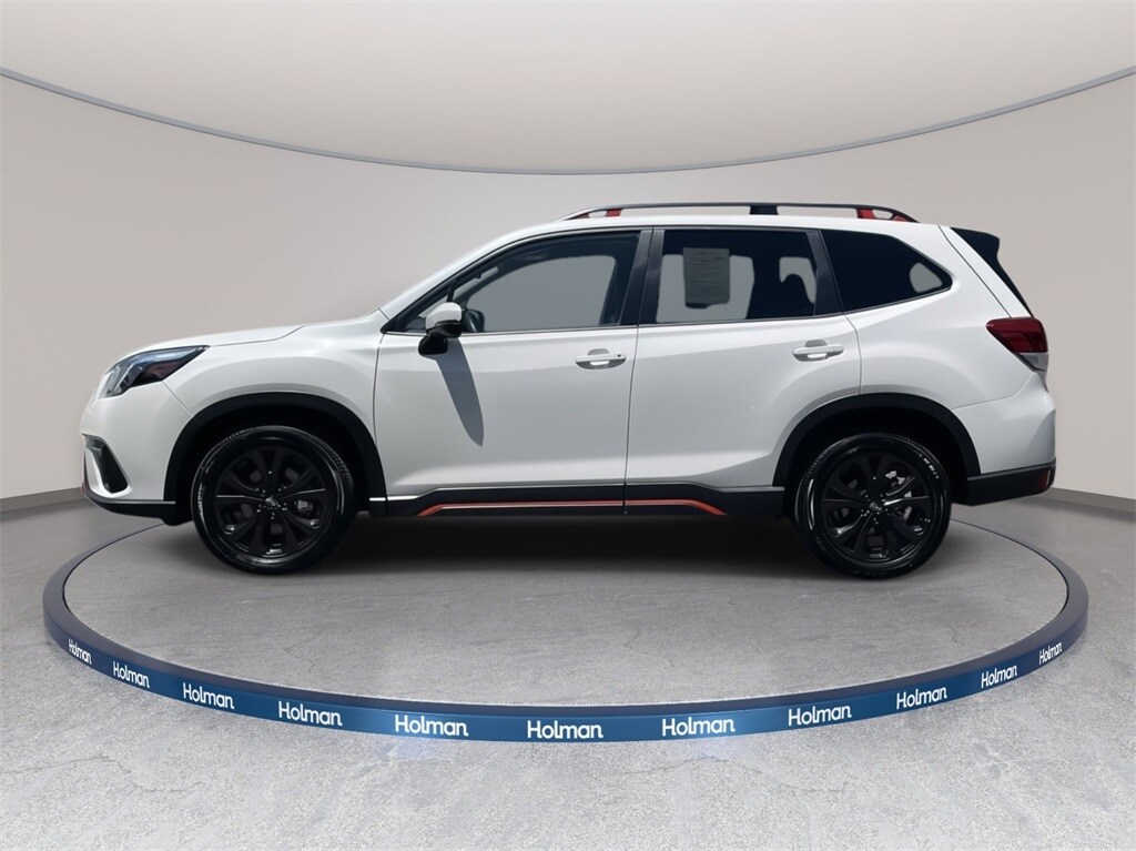 2024 Subaru Forester Sport photo 3