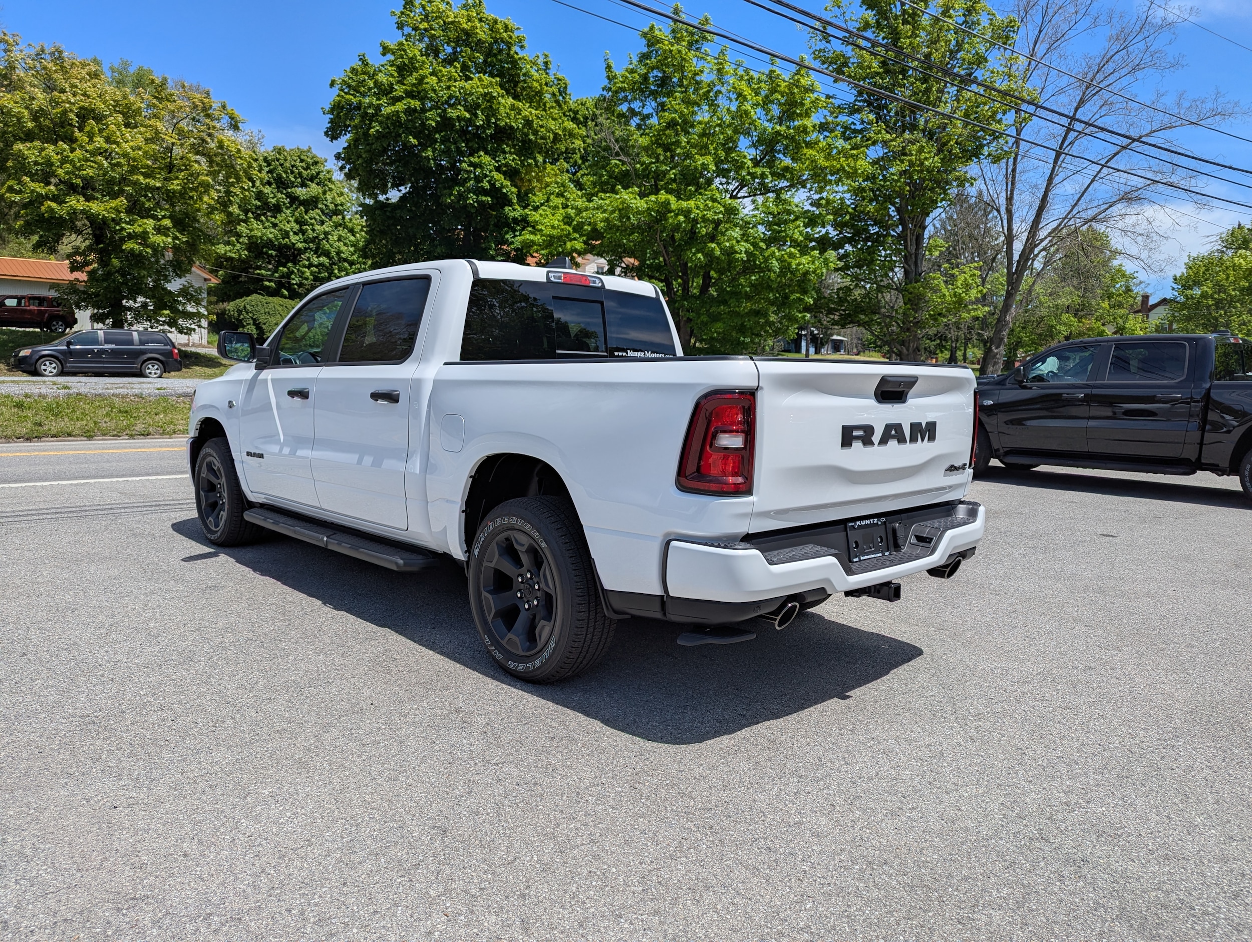 2026 RAM 1500 Express - Photo 7