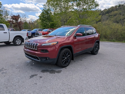 Featured Used 2016 Jeep Cherokee Limited 4x4 SUV 1C4PJMDS4GW241162 for Sale in Mahaffey, PA