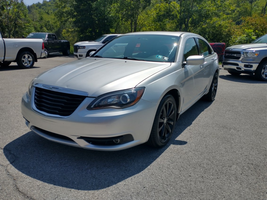 Used 2012 Chrysler 200 S with VIN 1C3CCBHG8CN304870 for sale in Mahaffey, PA