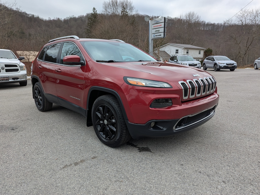Used 2016 Jeep Cherokee Limited 4x4 SUV
