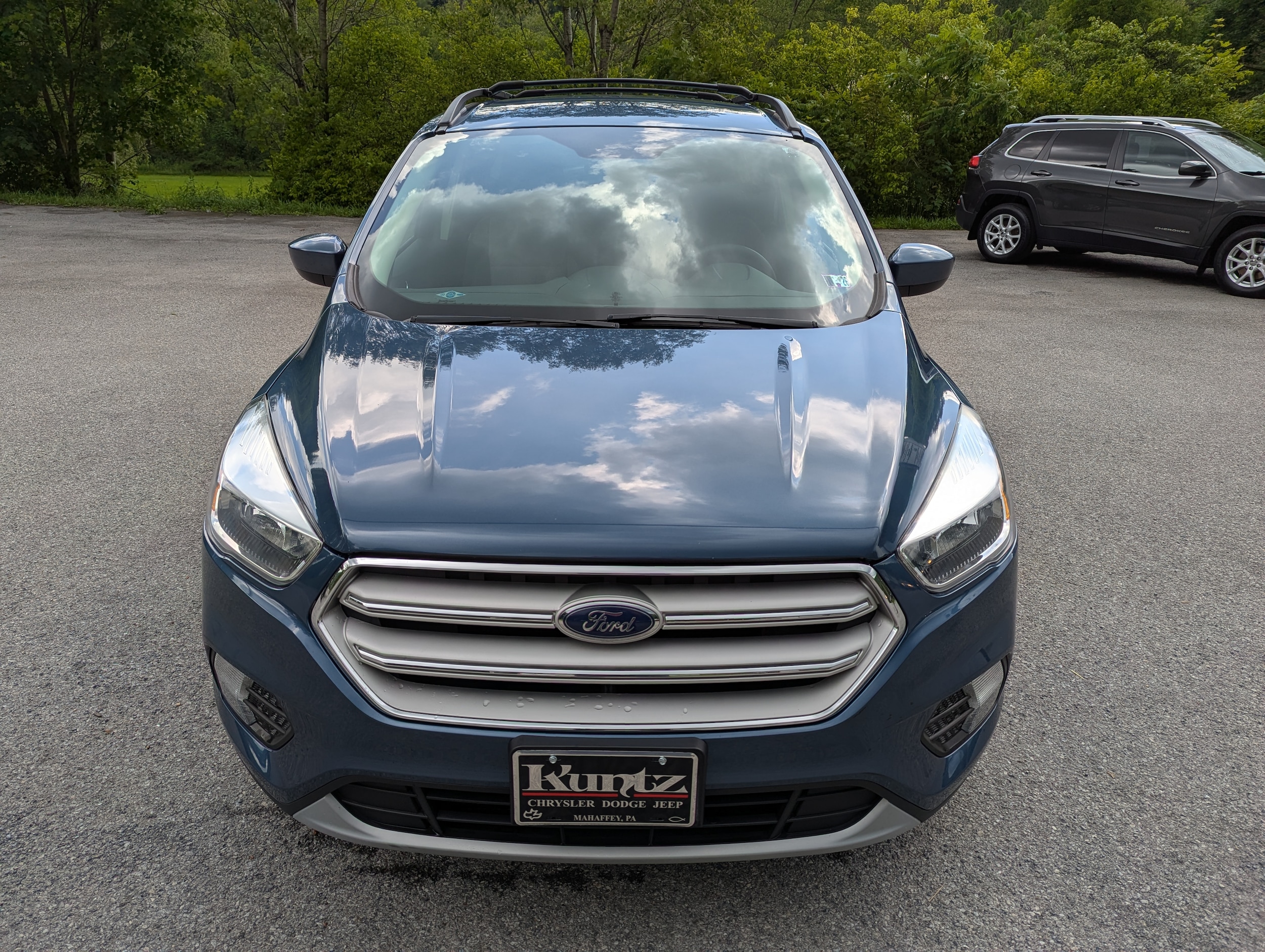 Used 2018 Ford Escape SE with VIN 1FMCU9GD1JUB78603 for sale in Mahaffey, PA