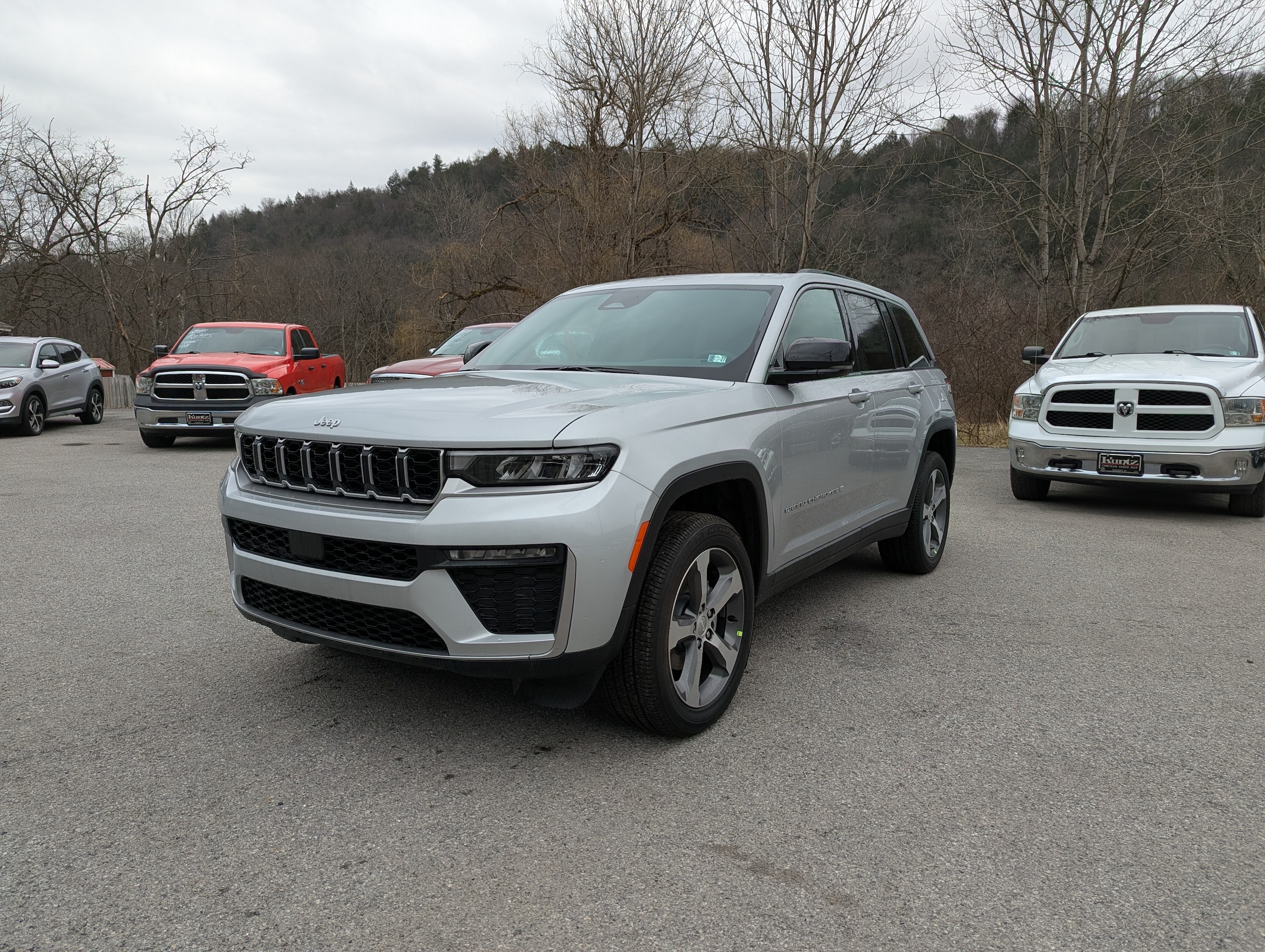 2026 Jeep Grand Cherokee Sport Utility 