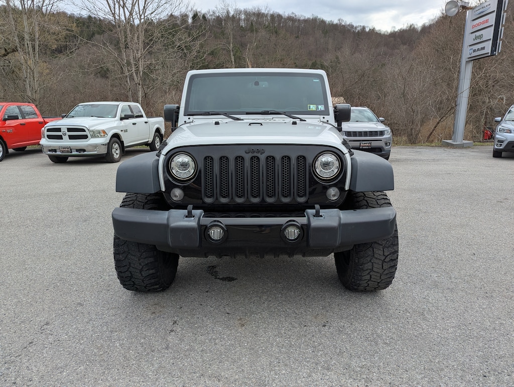Used 2017 Jeep Wrangler JK Unlimited Sport SUV