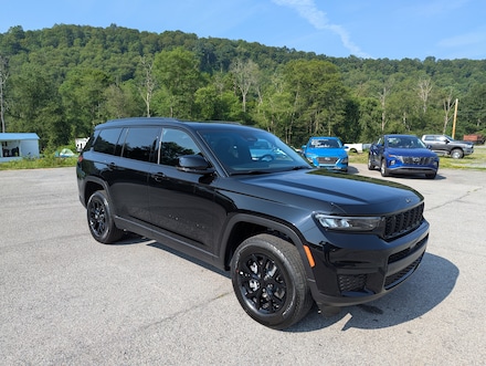 Featured New 2025 Jeep Grand Cherokee L ALTITUDE X 4X4 Sport Utility for Sale in Mahaffey, PA
