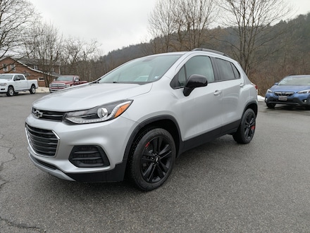 Featured Used 2021 Chevrolet Trax LT AWD Redline Edition SUV KL7CJPSB2MB341327 for Sale in Mahaffey, PA