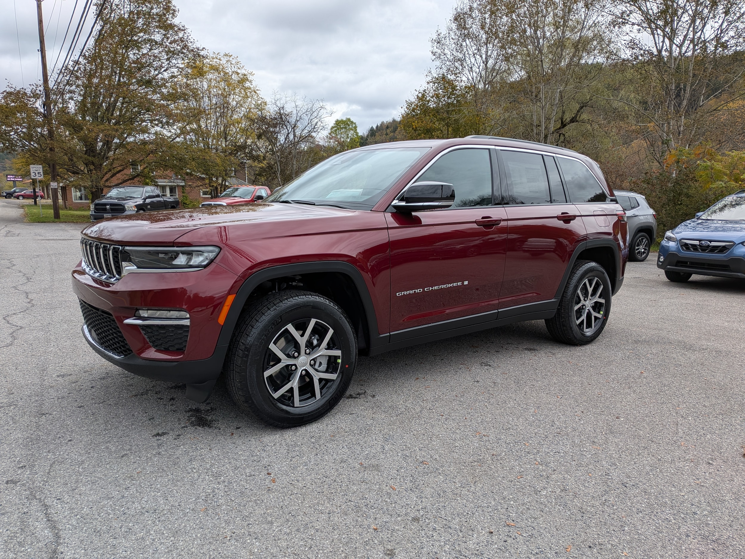 2025 Jeep Grand Cherokee Sport Utility 