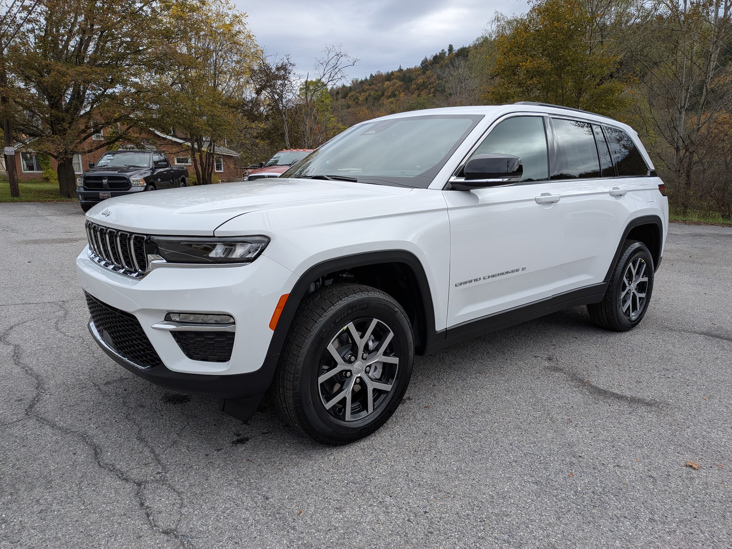 2025 Jeep Grand Cherokee Sport Utility 