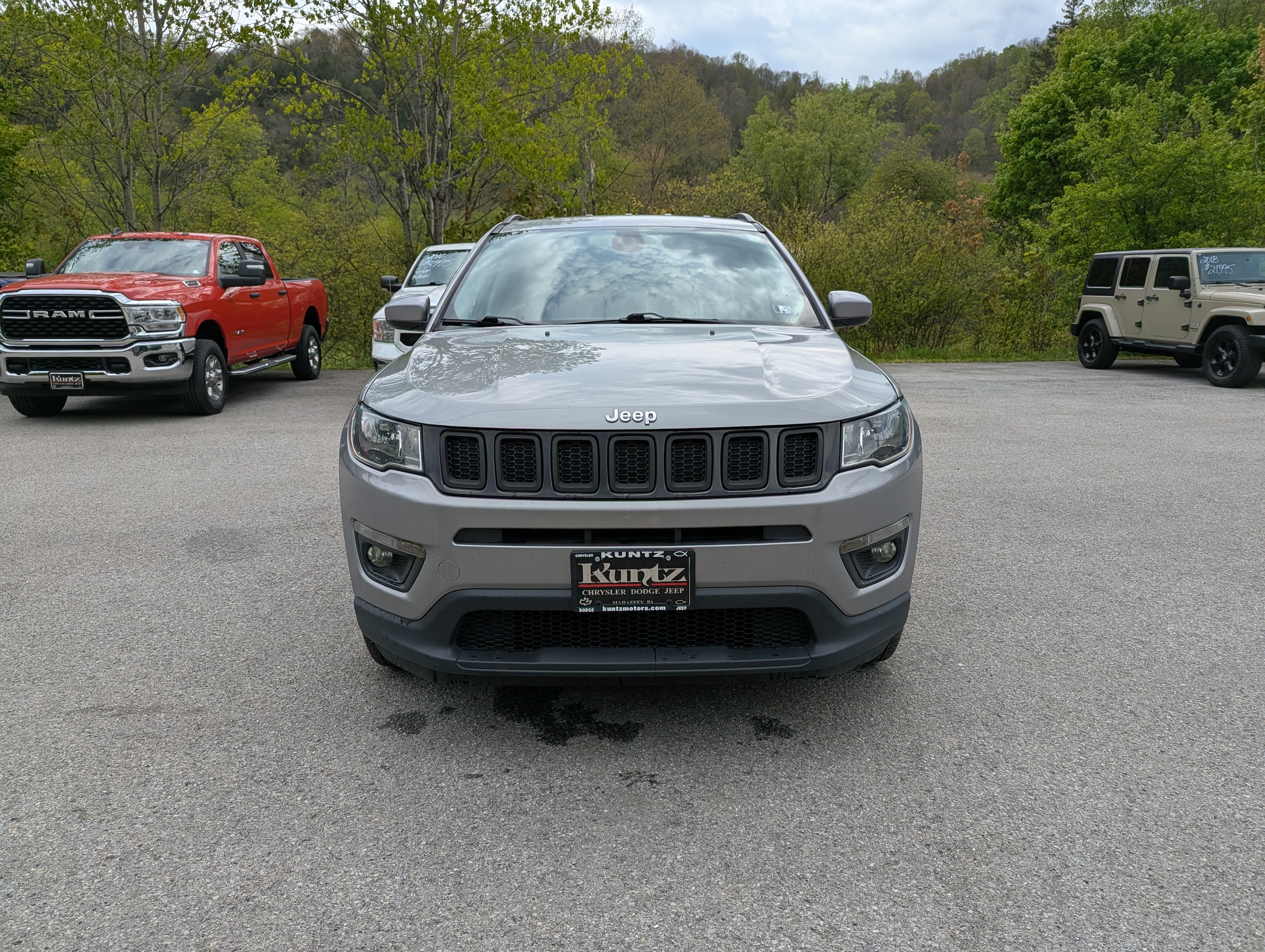 Used 2019 Jeep Compass Latitude with VIN 3C4NJDBB2KT741460 for sale in Mahaffey, PA