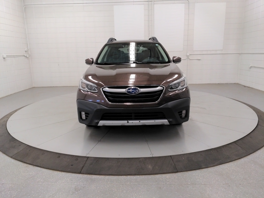 Used 2020 Subaru Outback Limited with VIN 4S4BTANC4L3207918 for sale in Mandan, ND