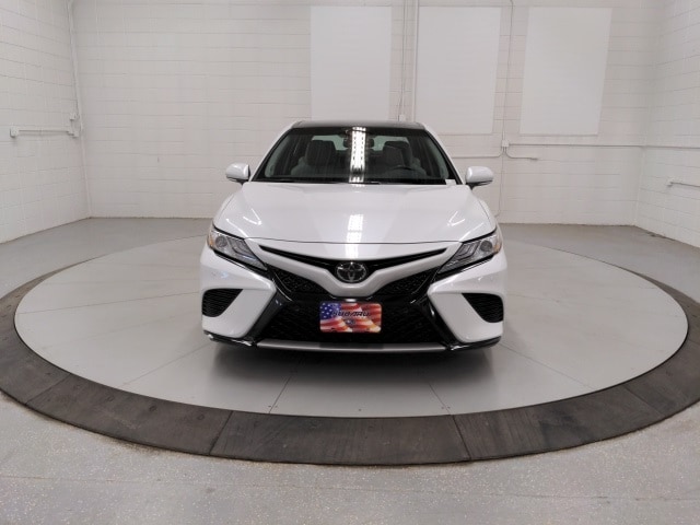 Used 2018 Toyota Camry XSE with VIN 4T1BZ1HK9JU010381 for sale in Mandan, ND