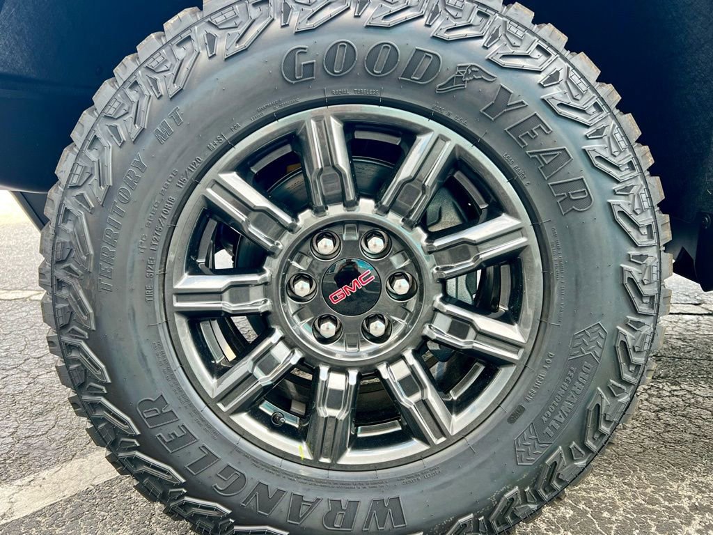 2026 GMC Sierra 1500 AT4X - Photo 22