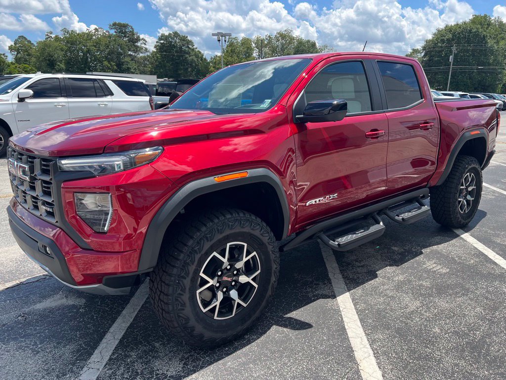 2026 GMC Canyon AT4X - Photo 24