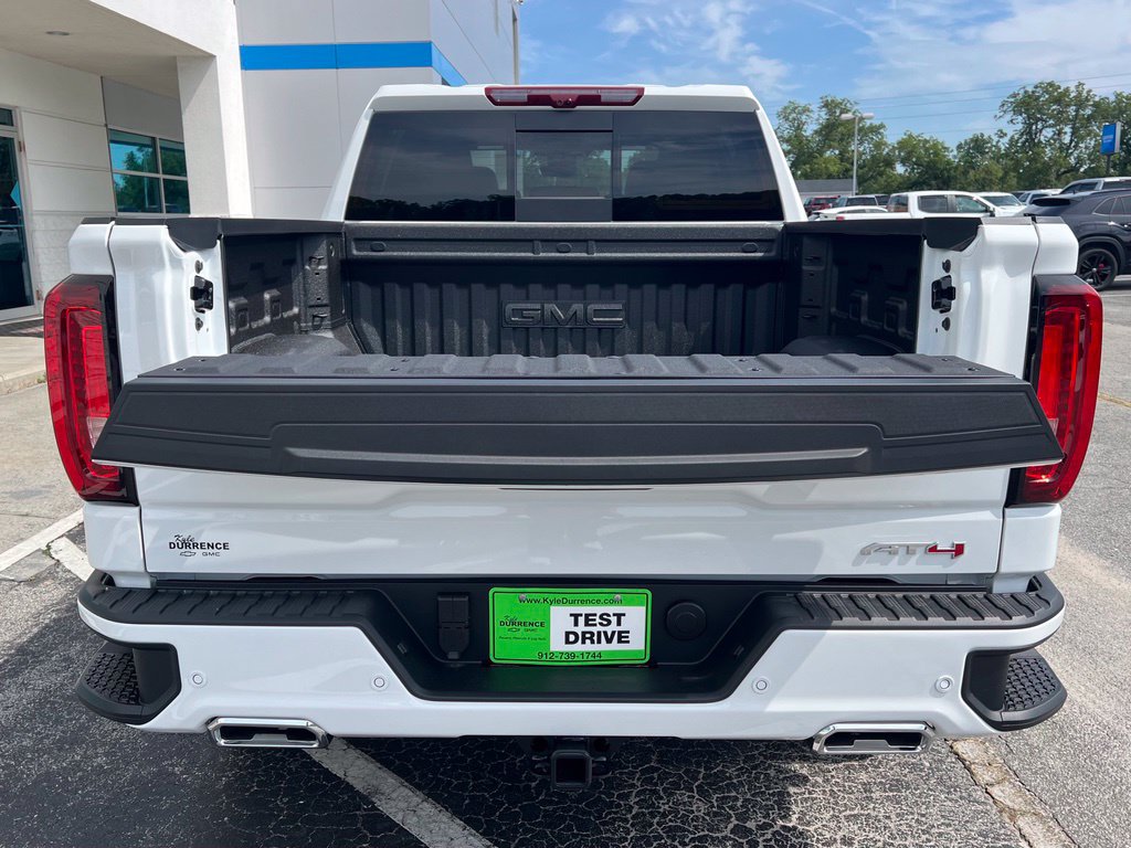 2026 GMC Sierra 1500 AT4 - Photo 9