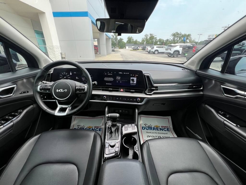Used 2024 Kia Sportage SX