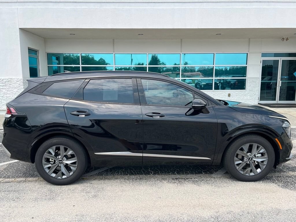 Used 2024 Kia Sportage SX