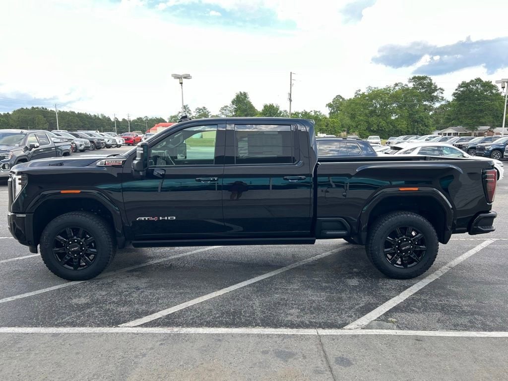 2026 GMC Sierra 2500HD AT4 - Photo 18