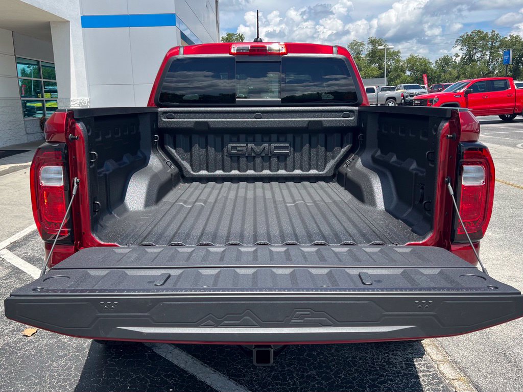 2026 GMC Canyon AT4X - Photo 10