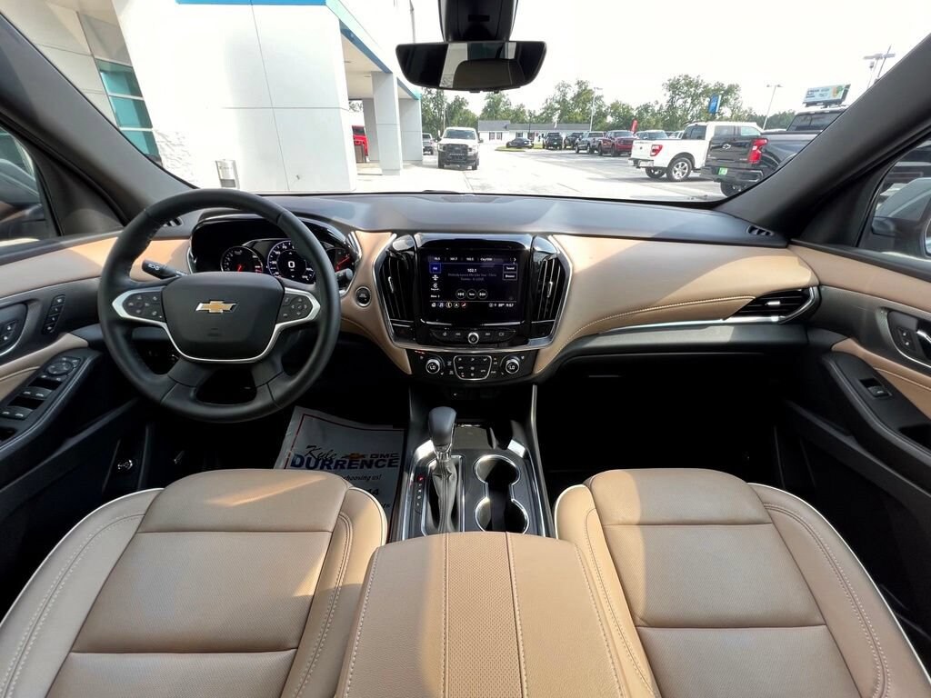 Used 2023 Chevrolet Traverse Premier SUV