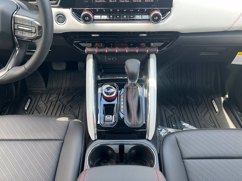 2026 GMC Canyon AT4X - Photo 19